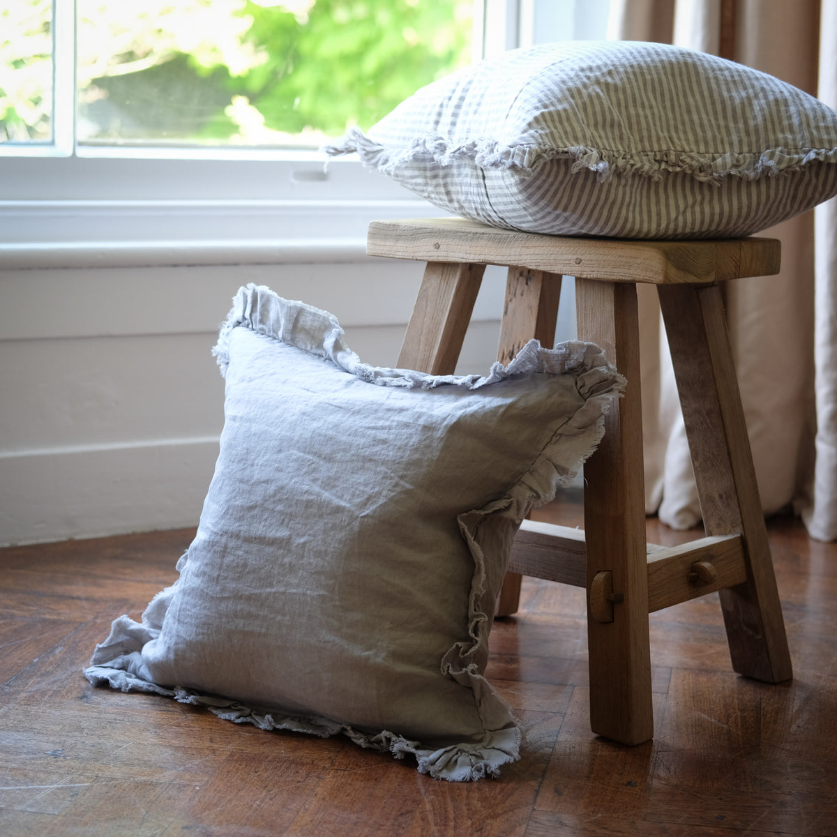Rustic Teak Wooden Stool – Snape Maltings